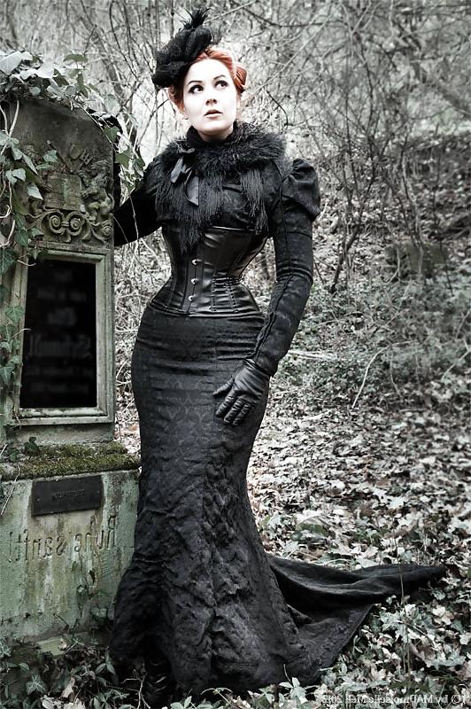 25P Corset XII