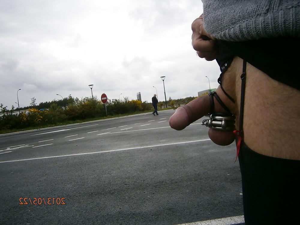 12P Public exhib sexe cock flashing dick outdoor 