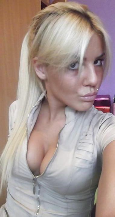 24P Serbian girl: hana