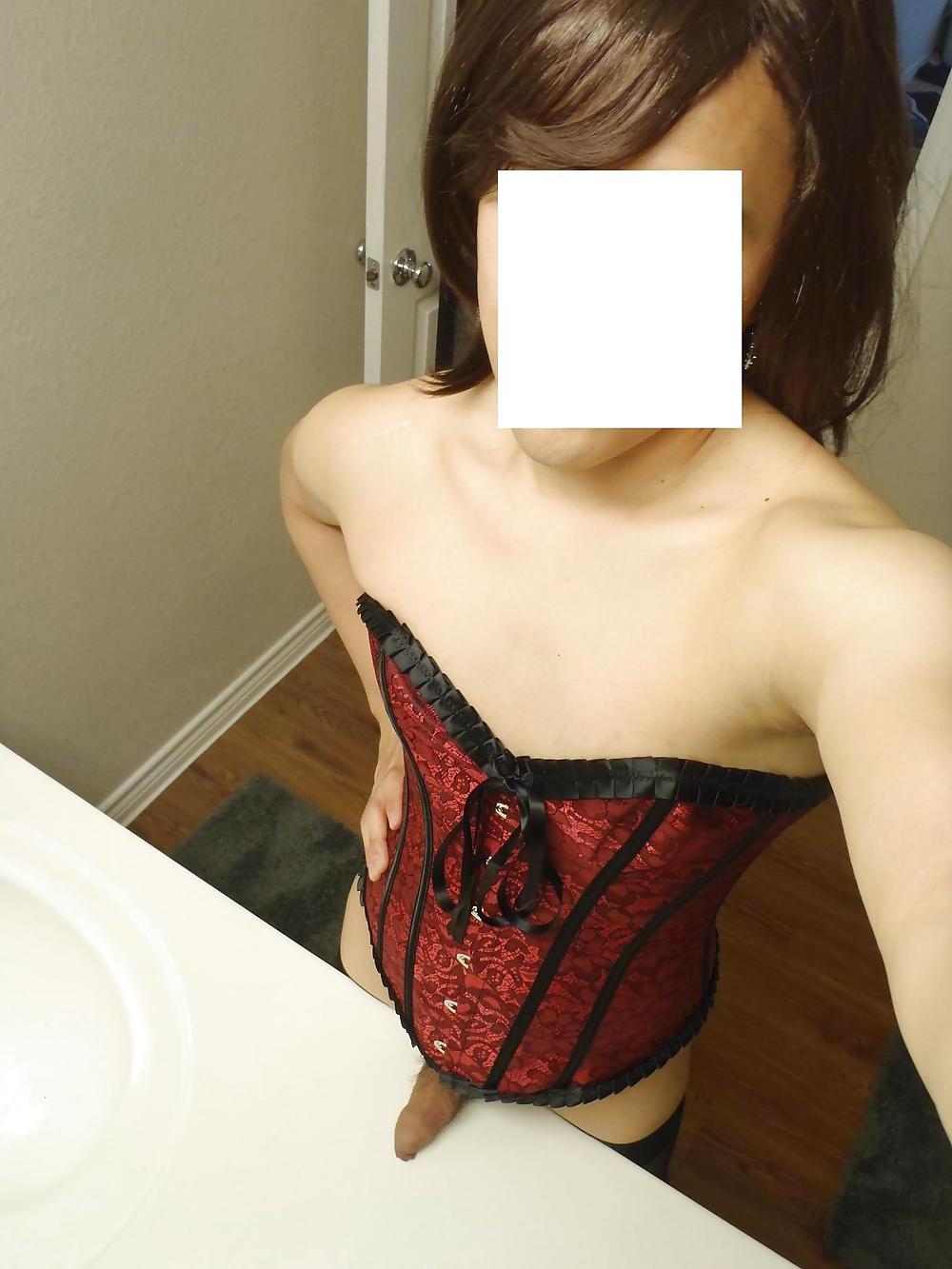 19P Red Corset