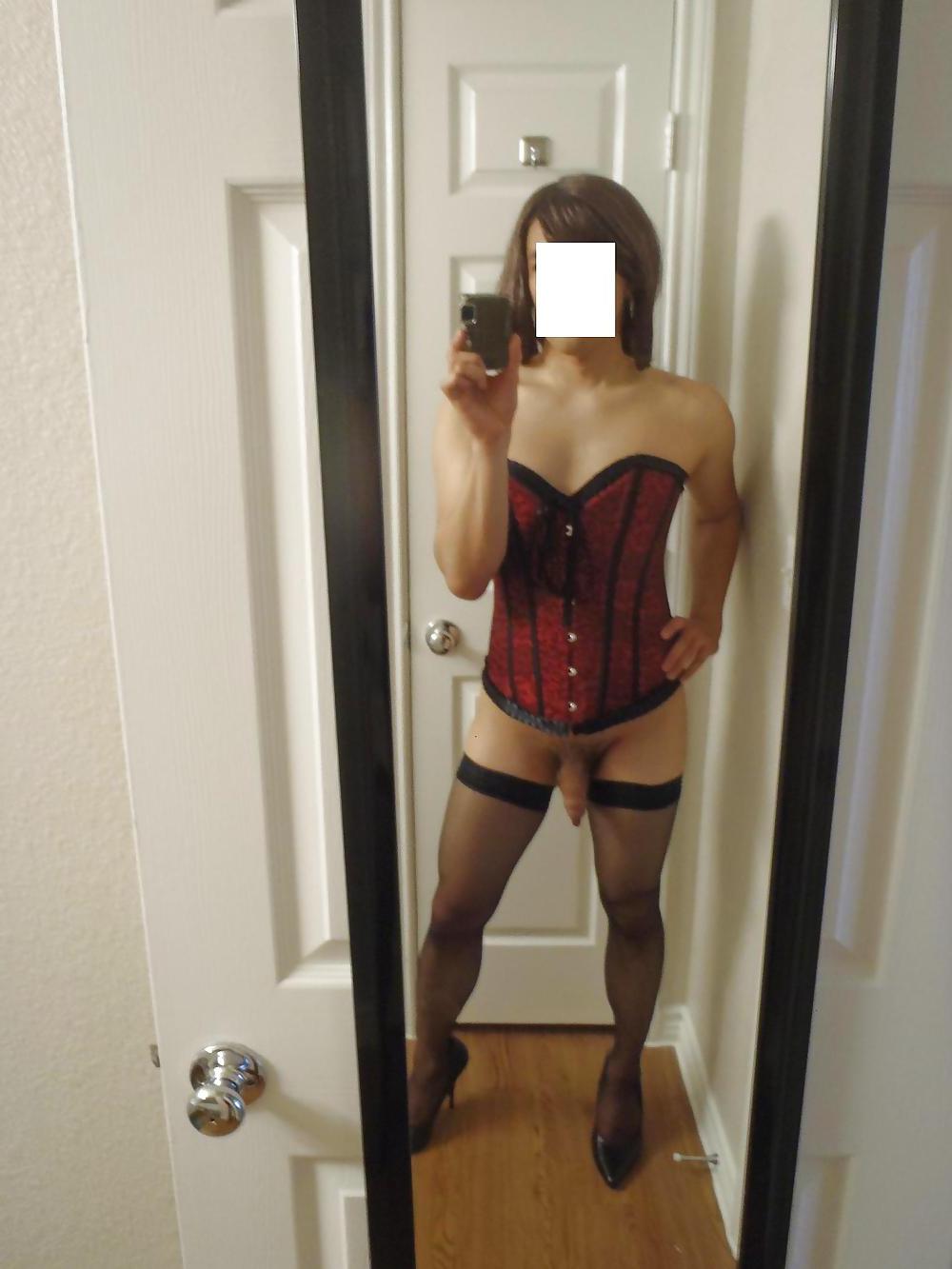 19P Red Corset