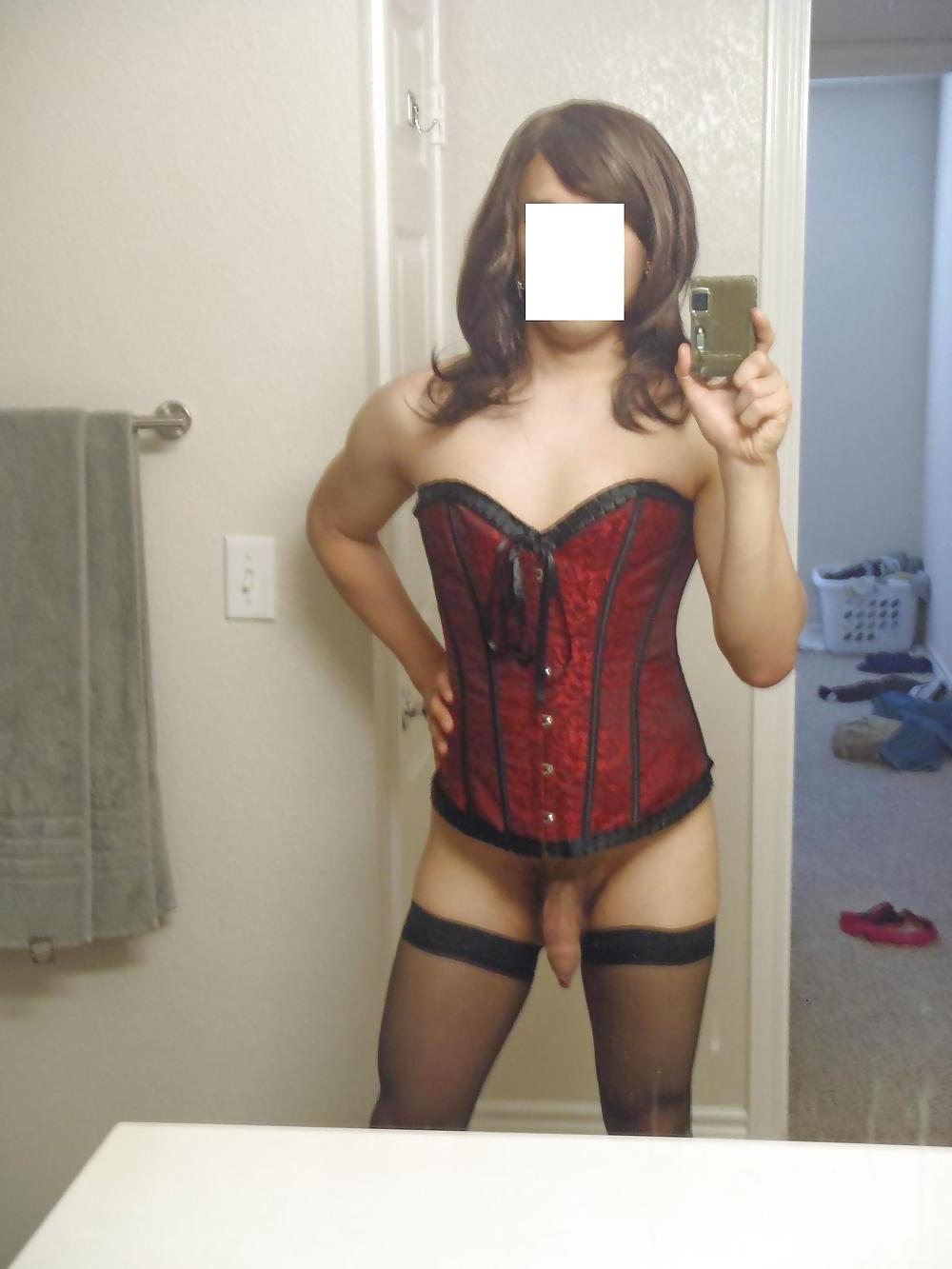 19P Red Corset