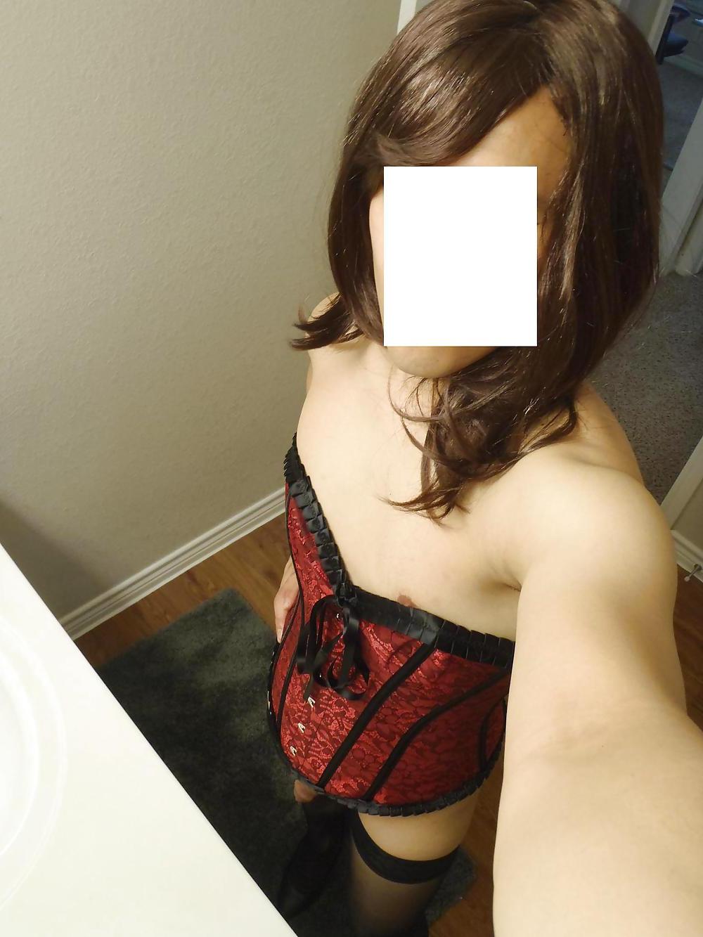 19P Red Corset
