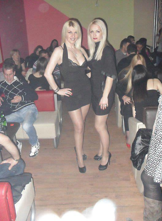 24P French milf: jeanine