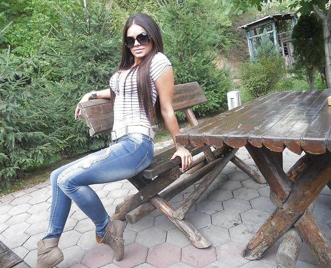 20P Serbian FB girls VII