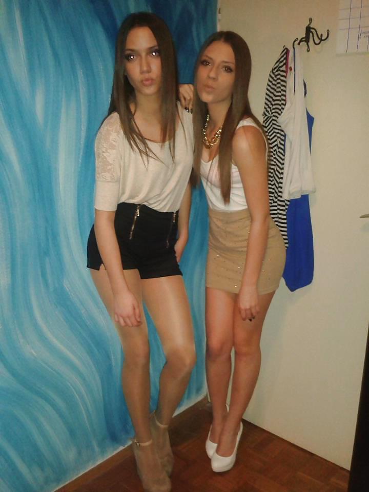 25P Serbian Sexy Teens