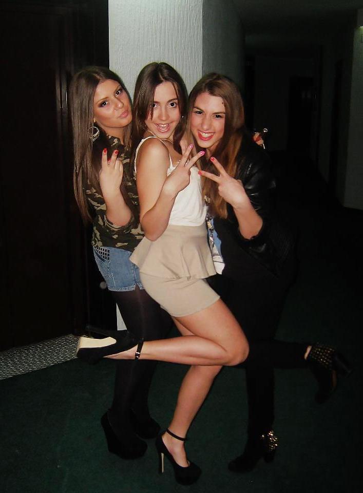 25P Serbian Sexy Teens