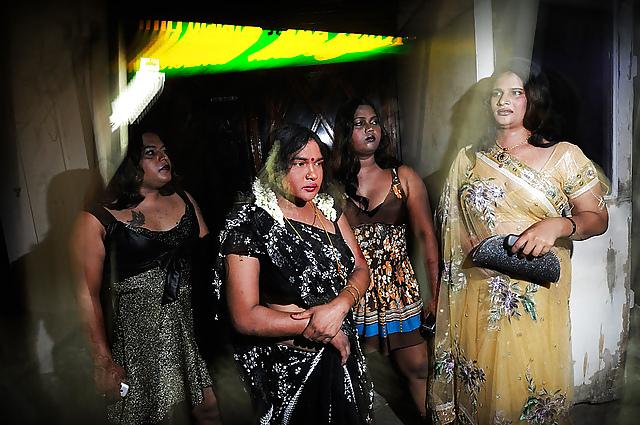 21P Without dress hijda photo gallery