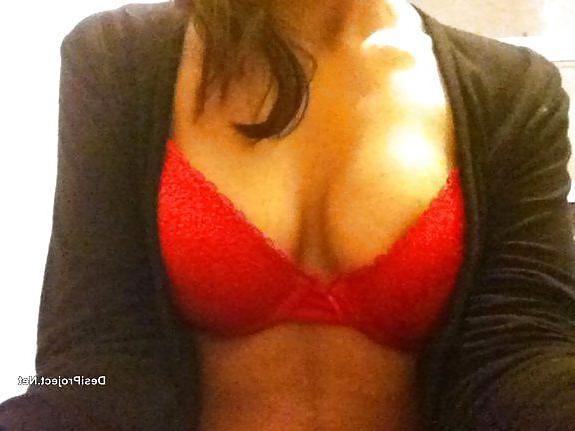 25P Very Horny Pakistani Girlfriend from US