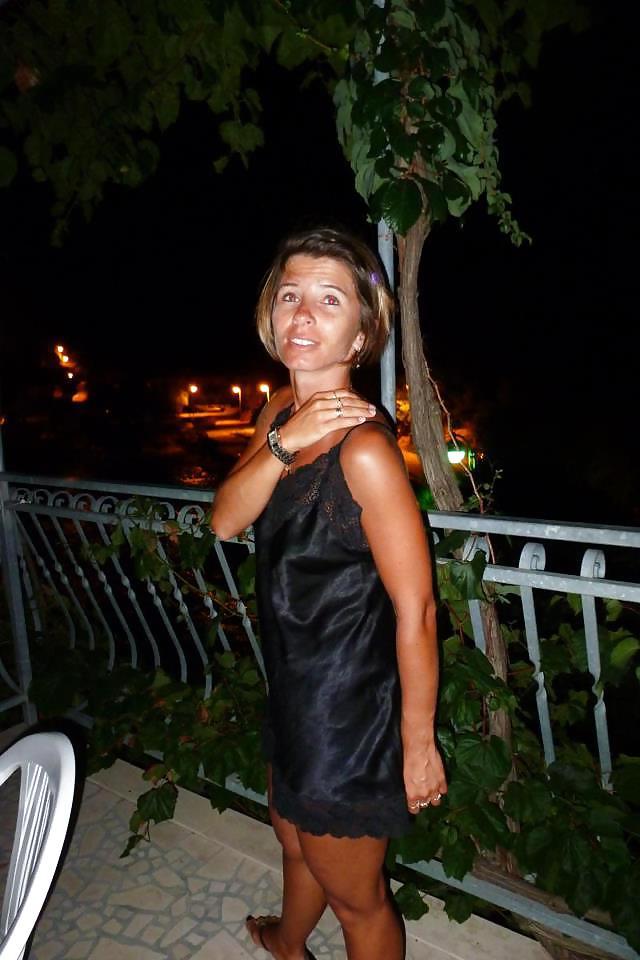12P My slutty ex-wife topless. dirty comments please