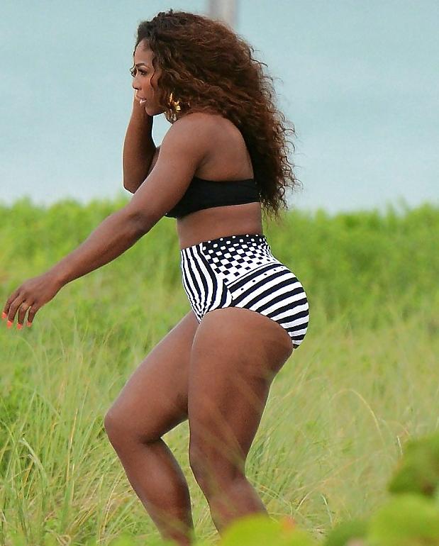 22P Serena Williams: Thick ASS Body Beach Photohoot - Ameman