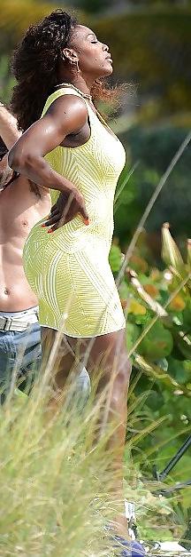 22P Serena Williams: Thick ASS Body Beach Photohoot - Ameman