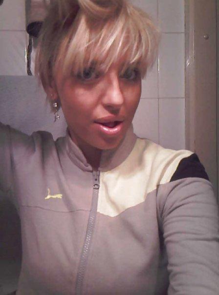 21P Facebook serbian girls