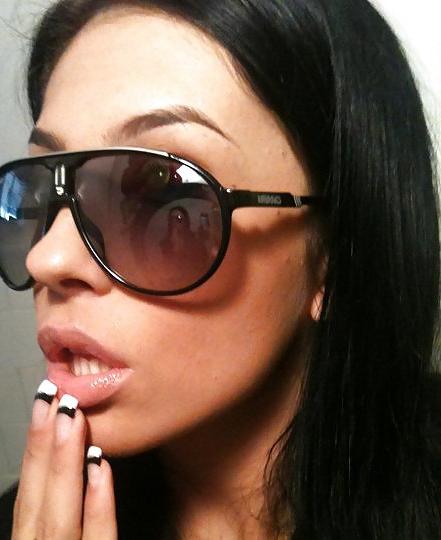 21P Facebook serbian girls