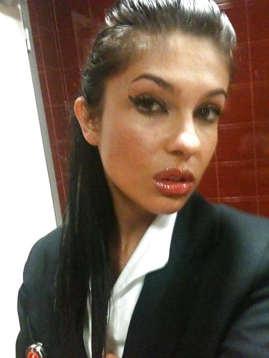 21P Facebook serbian girls