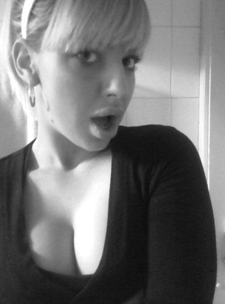 21P Facebook serbian girls