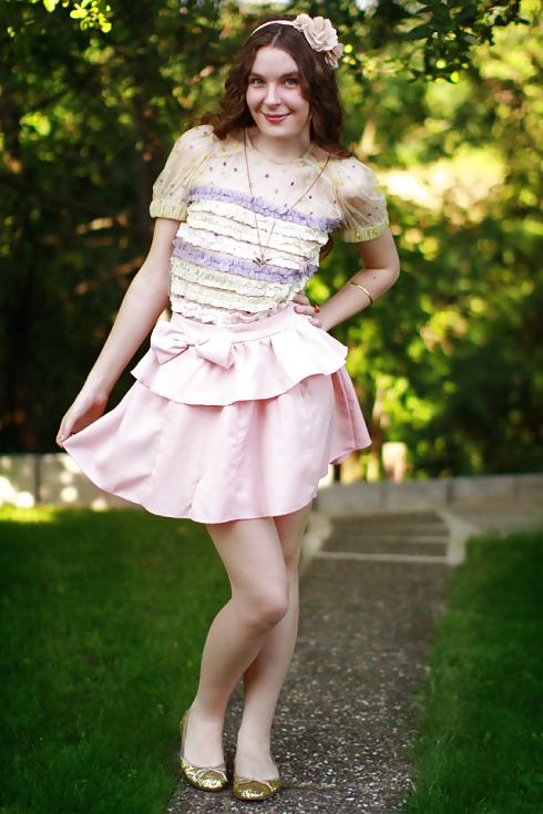 25P French Bloggers Mode with sexy legs 33