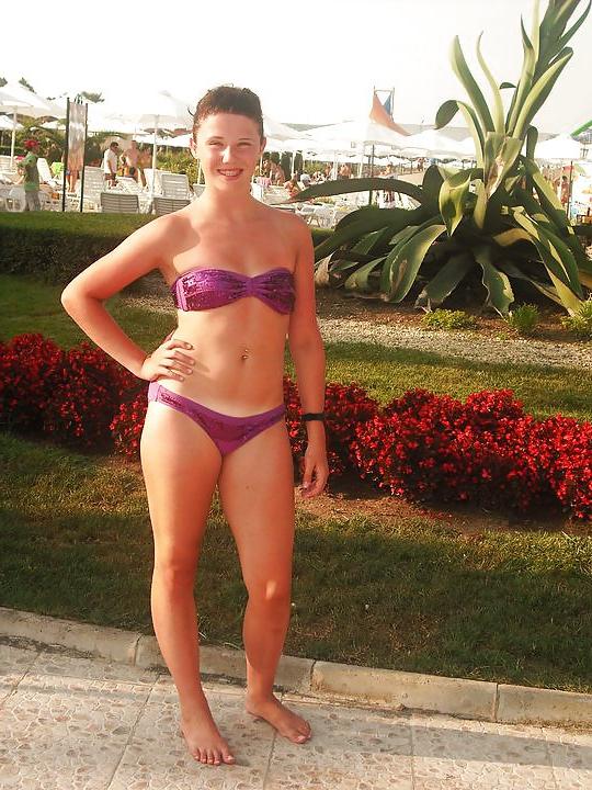 25P Dirty facebook sluts on holiday