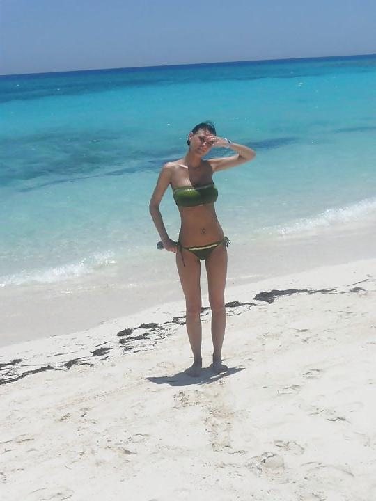 25P Dirty facebook sluts on holiday