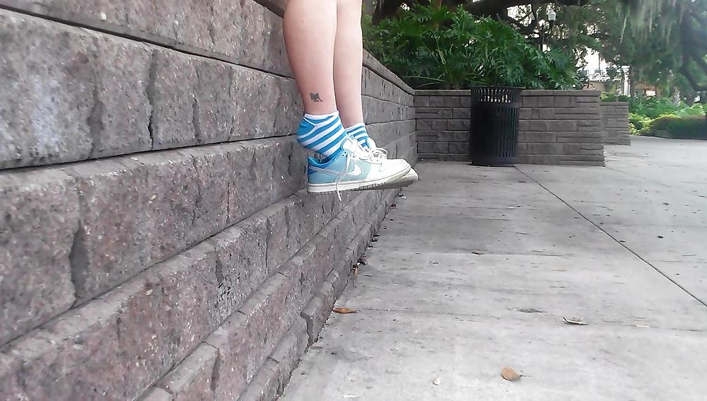 17P Blue strip socks