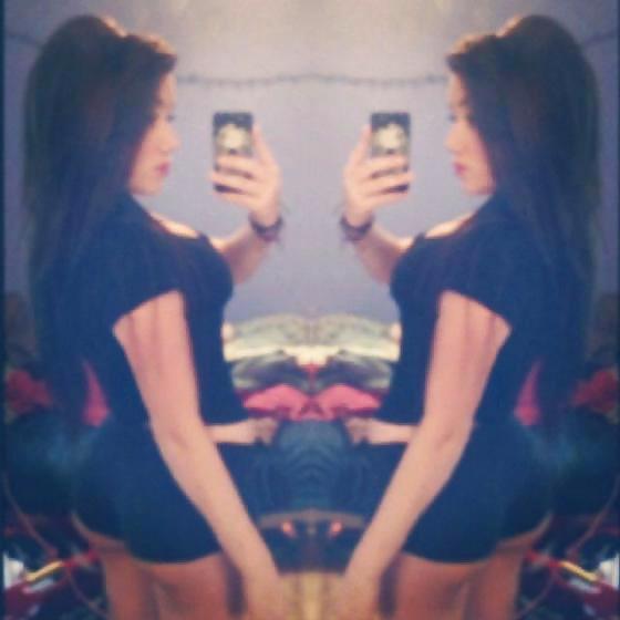 5P Busty Amatueur 52