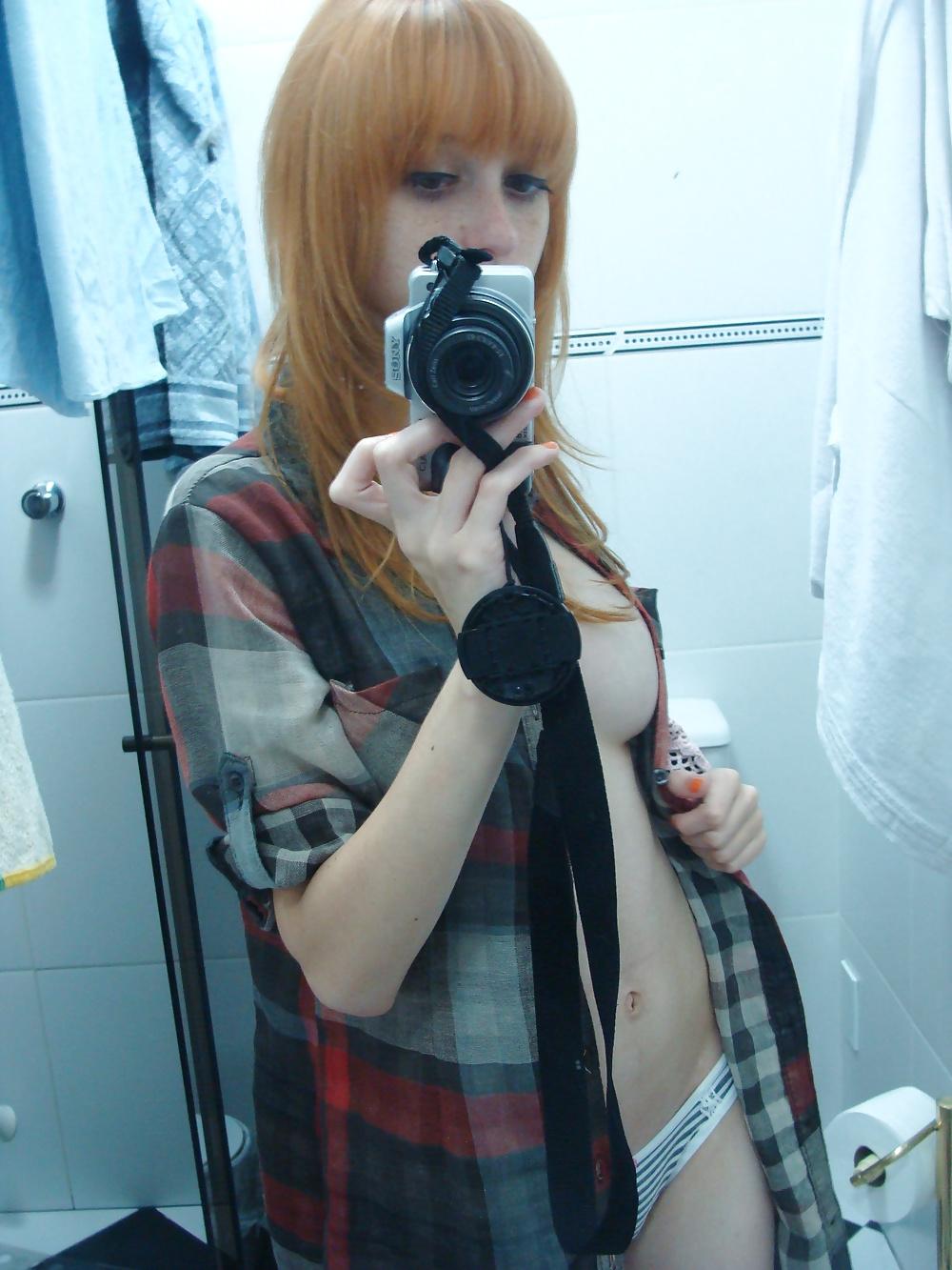 25P Awesome Redheads Girl With Freckles