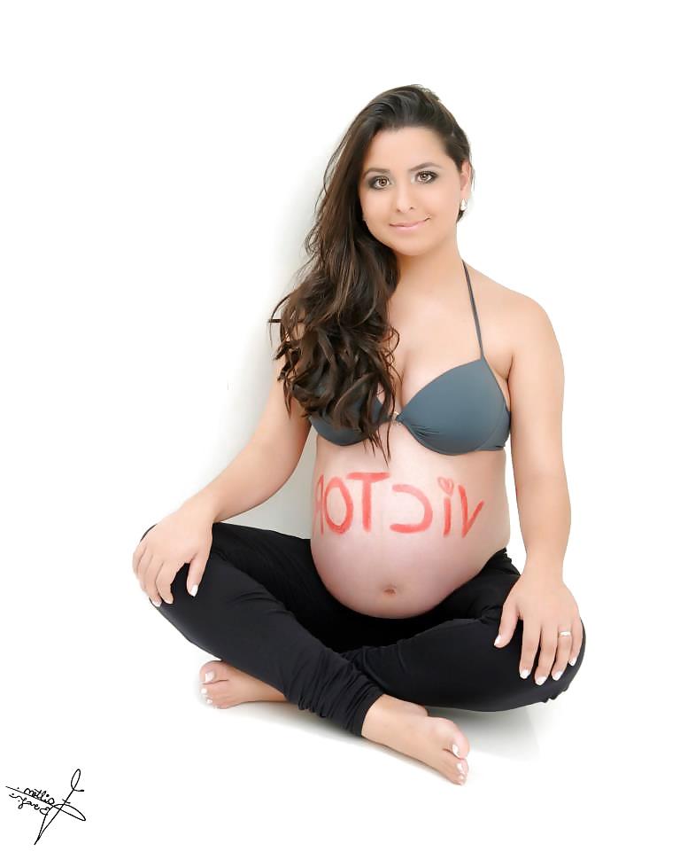 25P Bun in the oven