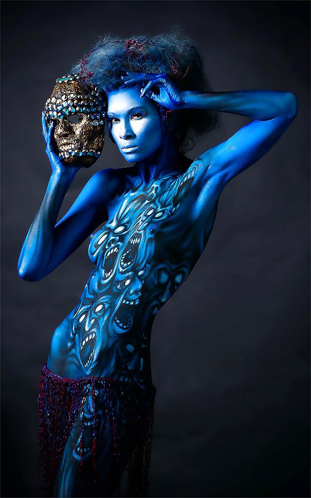 25P Body Painting