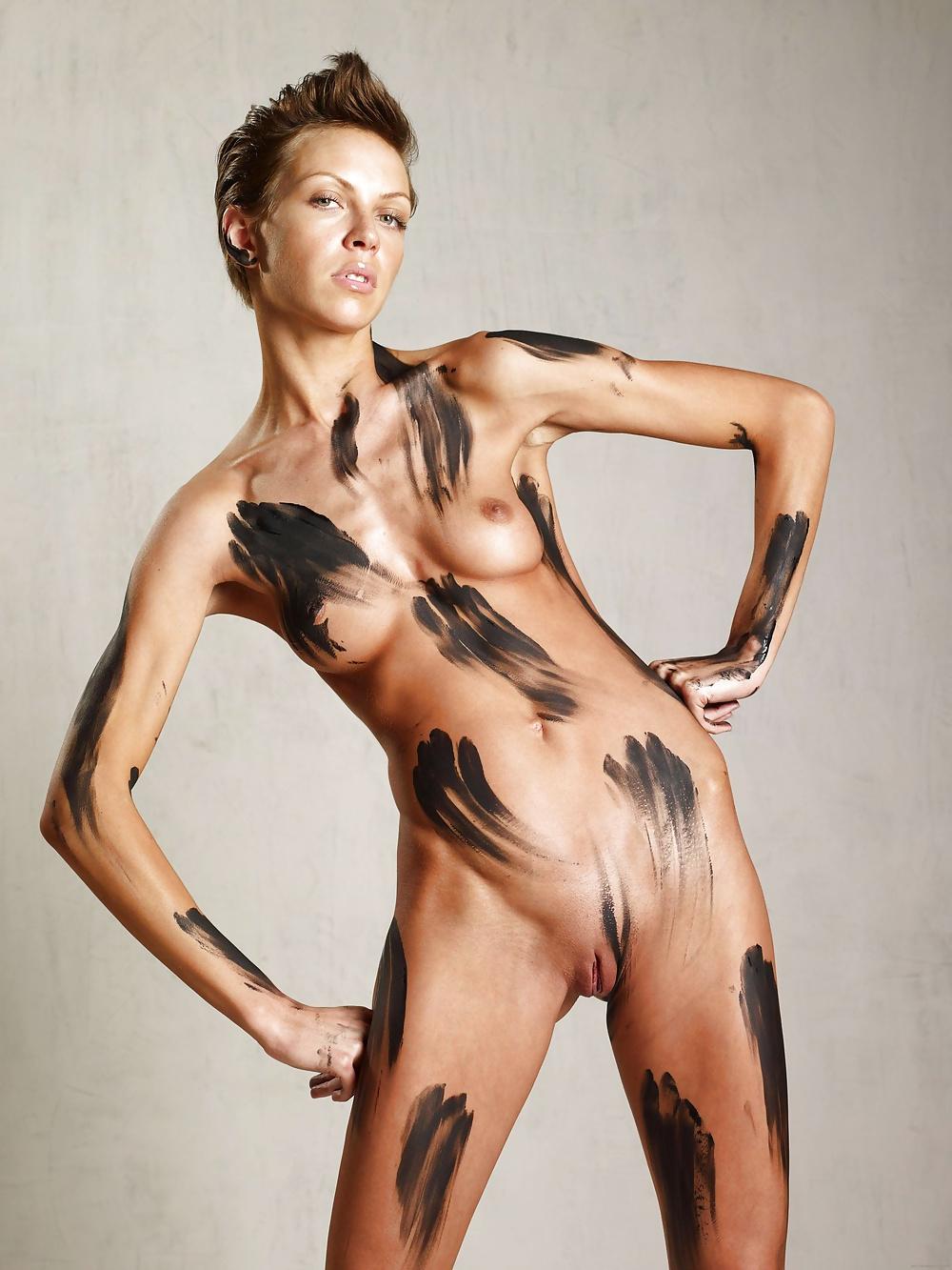25P Body Painting