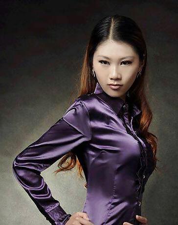 7P Satin dress