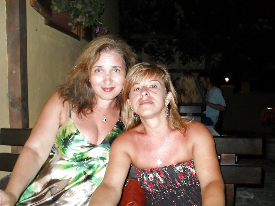 7P Serbian Milf with big boobs