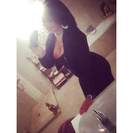 25P Busty Amatuer 55