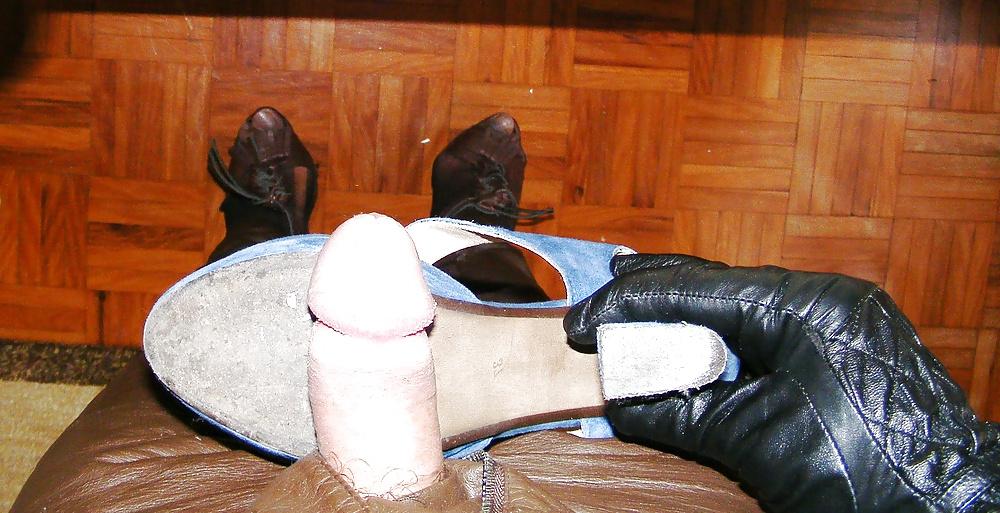 5P Cum on blue sandals.