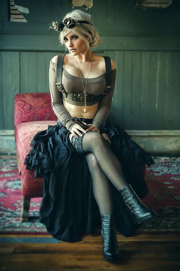 25P Cosplay Sexy