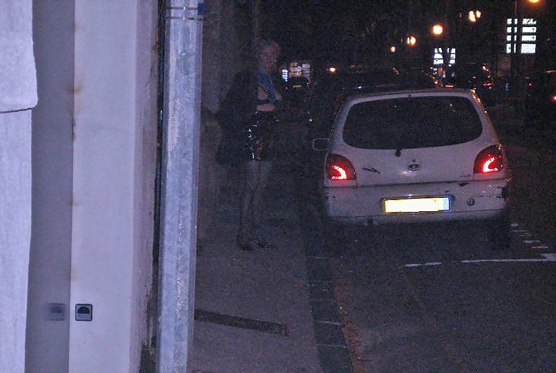 16P Old french street whore