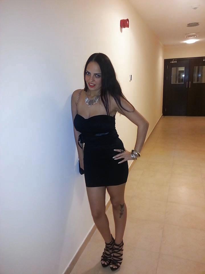 25P Arab egyptian beauty