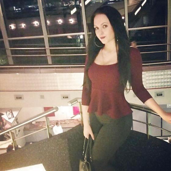 15P Busty Amatuer 57