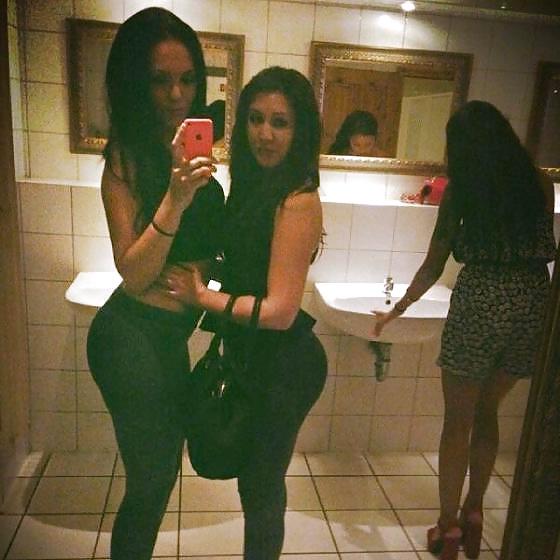 15P Busty Amatuer 57