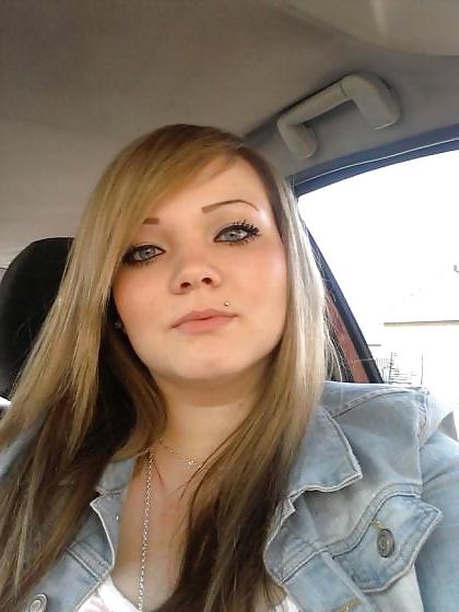 16P Busty Amatuer 56