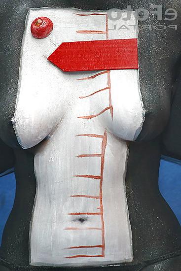 10P Body Painting 1