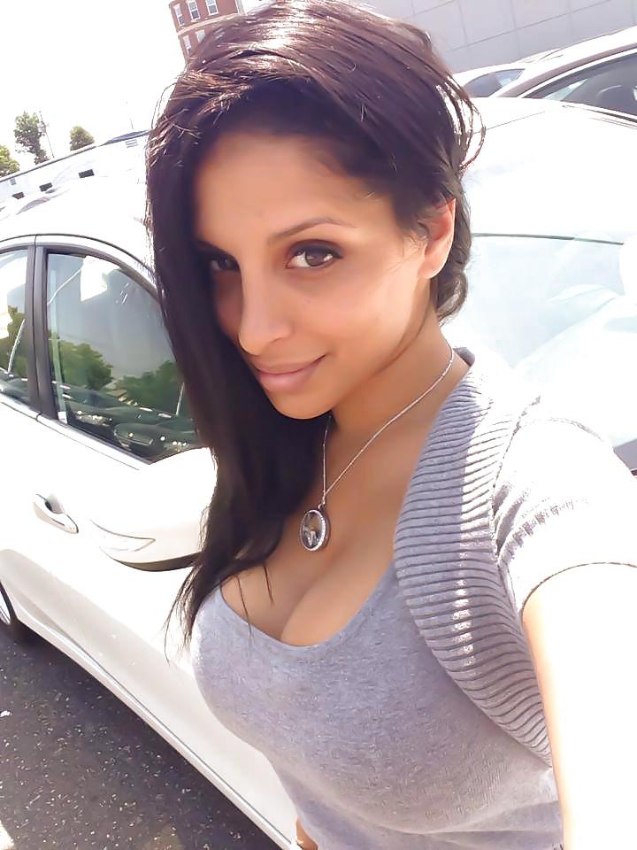 15P Tehmeena Afzal (Pakistani)