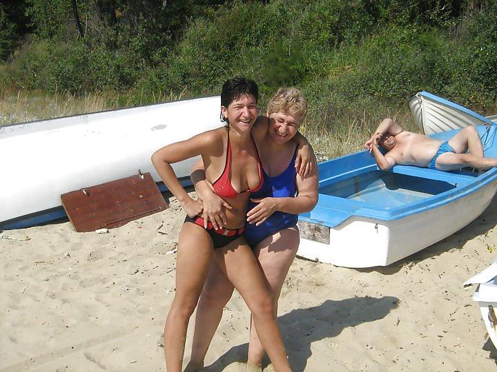 25P She has nice tits and loves big dick