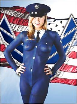 25P Body Painting