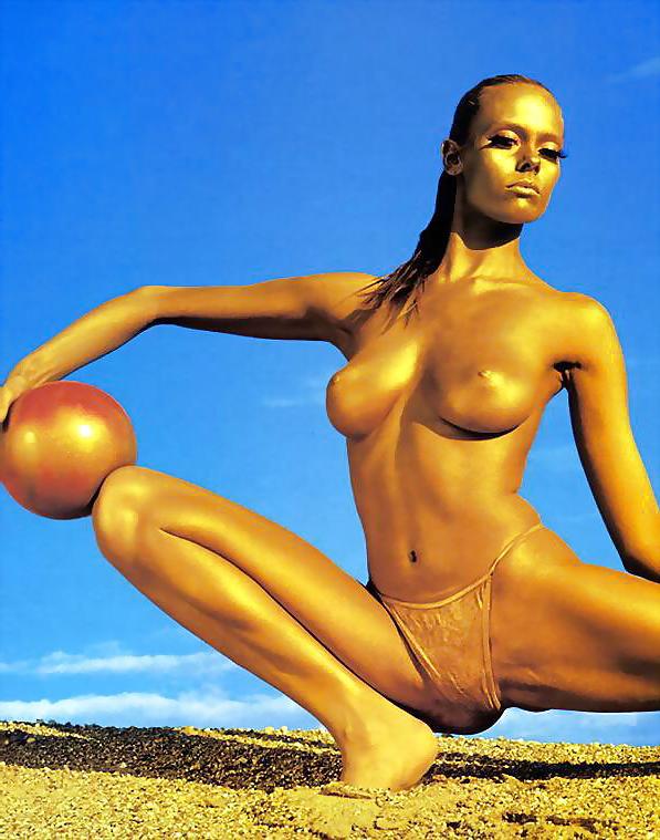 10P Body Painting 2