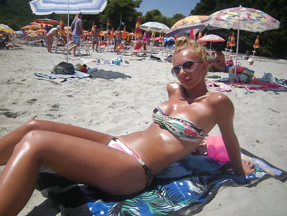 22P Serbian slut !