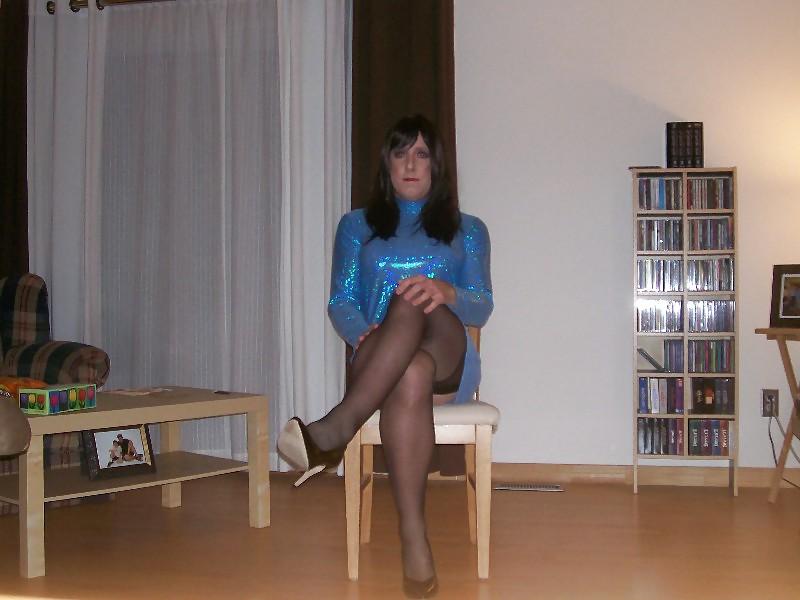 8P Blue Dress