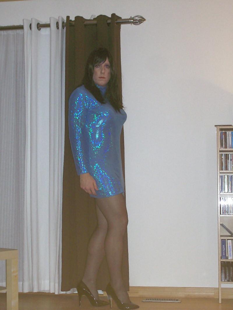 8P Blue Dress