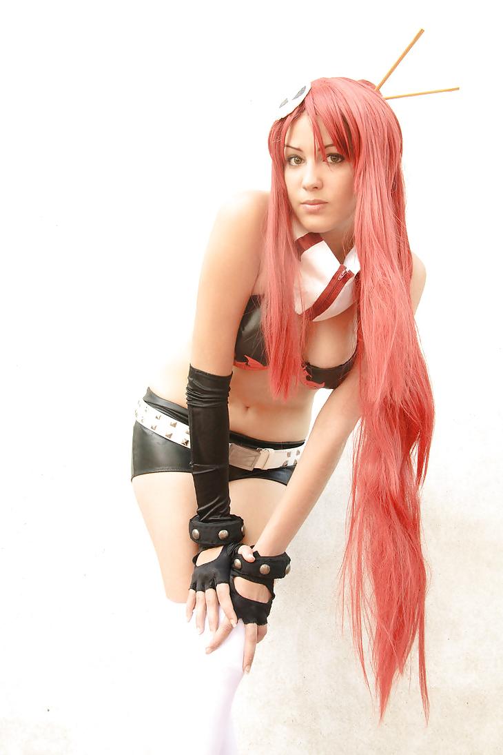 14P Cute cosplay: Gurren Lagann - Yoko Littner