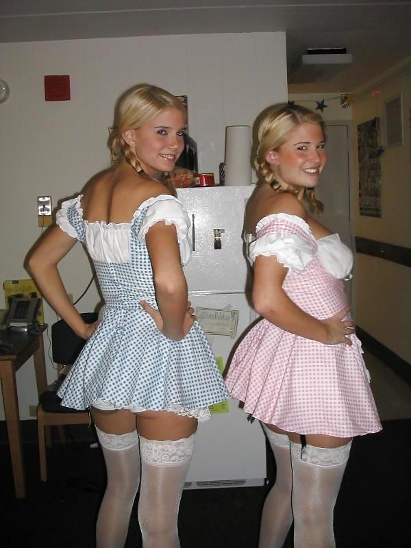 25P Costume girls 2