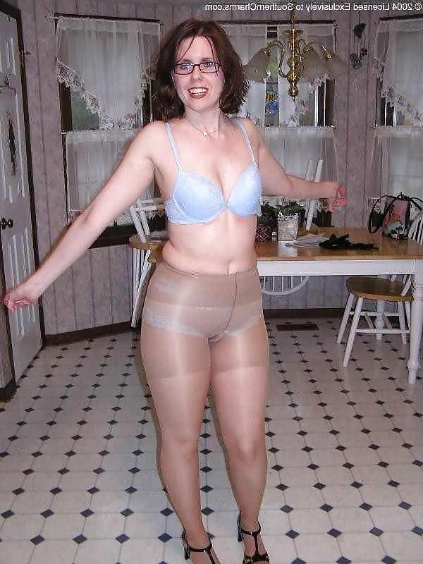 25P Granny pantyhose 3 IBSTROKING!!!!!!!
